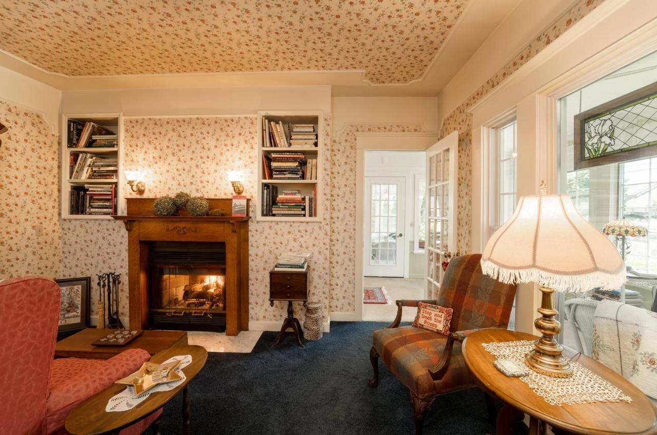 Yelton Manor Bed And Breakfast サウス・ヘイブン エクステリア 写真