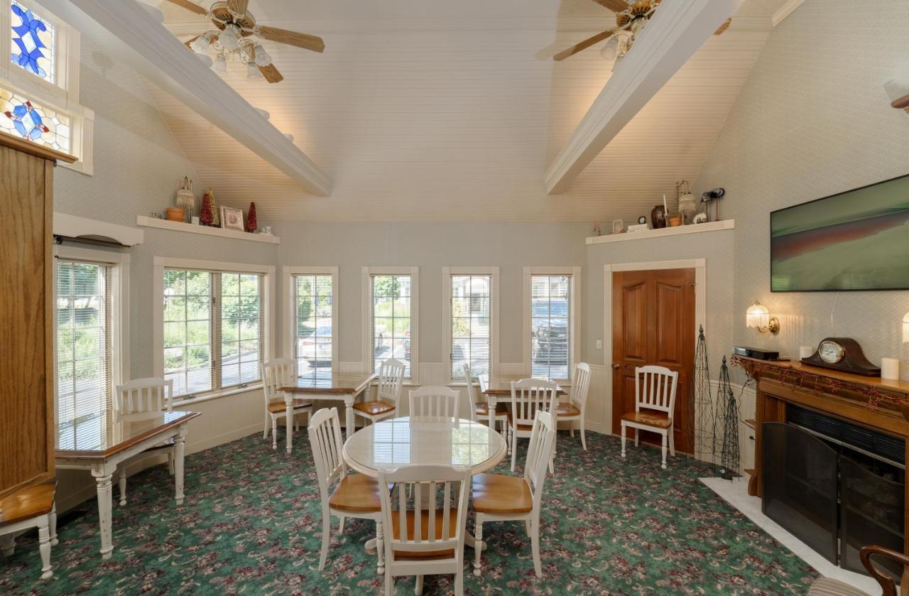 Yelton Manor Bed And Breakfast サウス・ヘイブン エクステリア 写真
