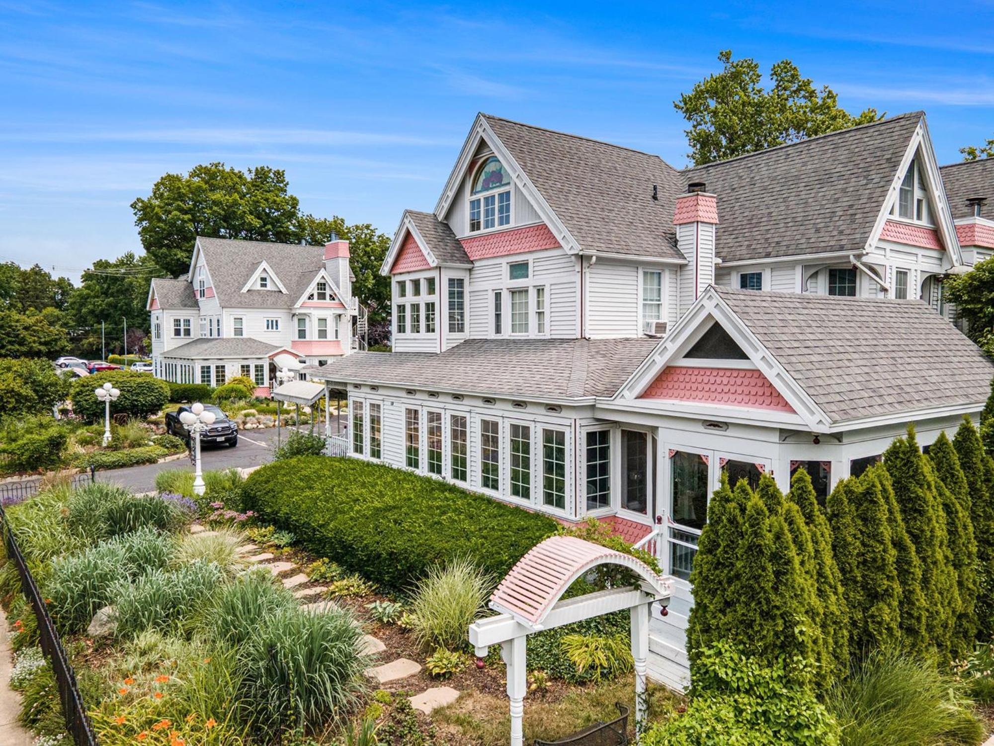 Yelton Manor Bed And Breakfast サウス・ヘイブン エクステリア 写真
